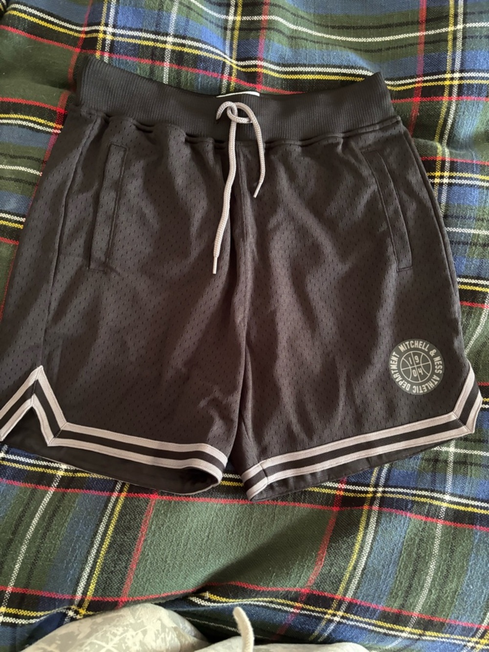 NWT Mitchell & Ness Game Day 2.0 Mesh Short size Medium